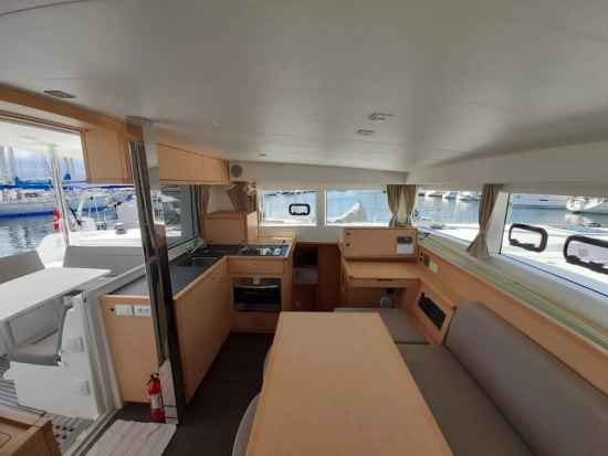 Lagoon 39 preowned for sale