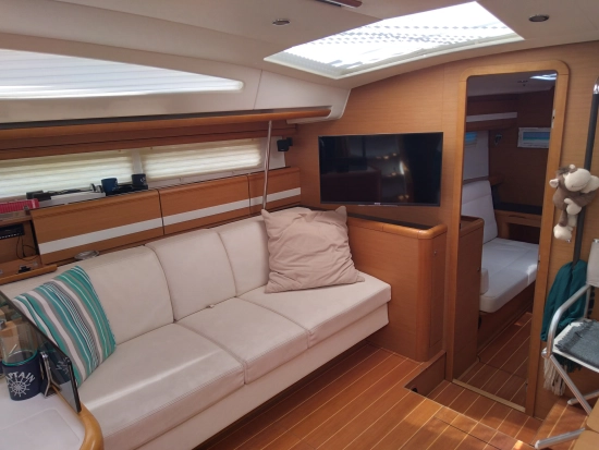 Jeanneau 57 preowned for sale