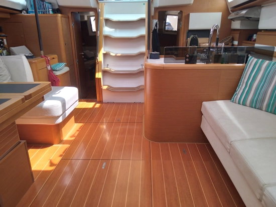 Jeanneau 57 preowned for sale