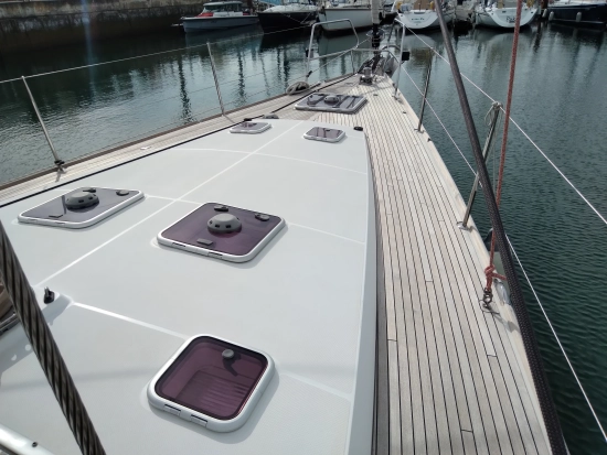 Jeanneau 57 preowned for sale