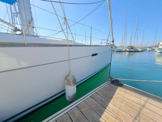 Beneteau Oceanis 54 preowned for sale