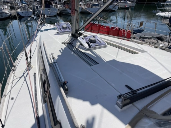 Dufour Yachts Grand Large 380 preowned for sale