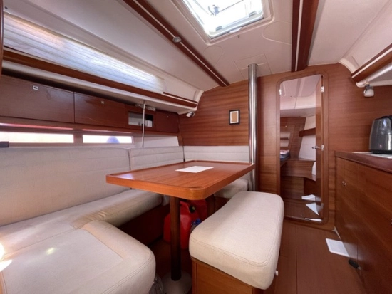 Dufour Yachts Grand Large 380 preowned for sale