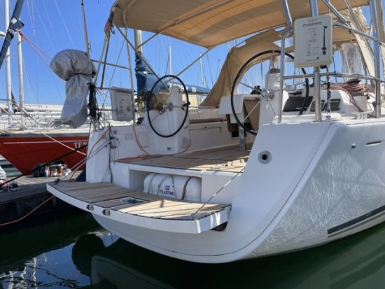 Dufour Yachts Grand Large 380 preowned for sale