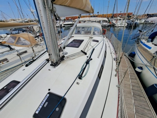 Bavaria Yachts 40S preowned for sale