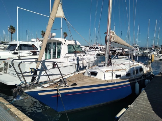 Shipman 28 preowned for sale