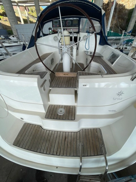 Jeanneau Sun Odyssey 37.2 preowned for sale