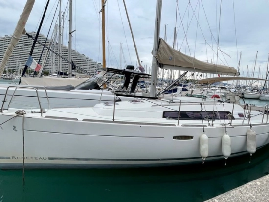 Beneteau Oceanis 34 preowned for sale