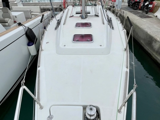 Beneteau Oceanis 34 preowned for sale