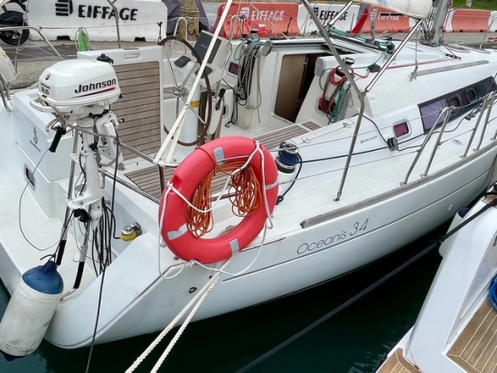 Beneteau Oceanis 34 preowned for sale