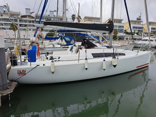 Jeanneau Sun Fast 3200 preowned for sale