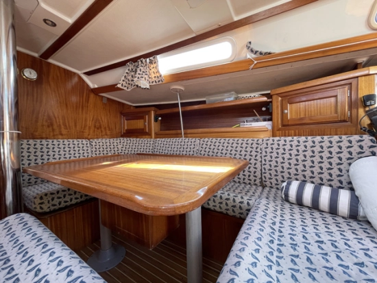 Dufour Yachts 38 Classic preowned for sale