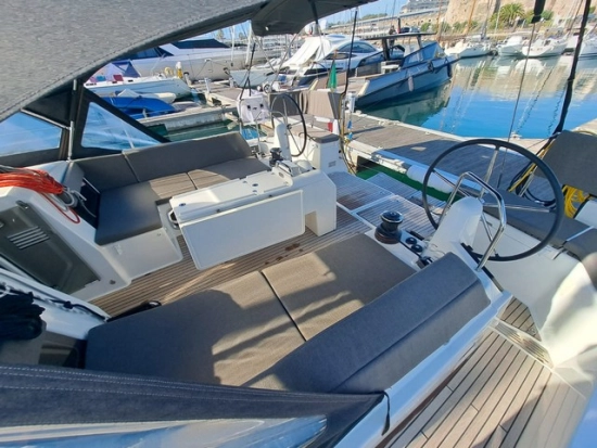 Jeanneau Sun Odyssey 490 preowned for sale