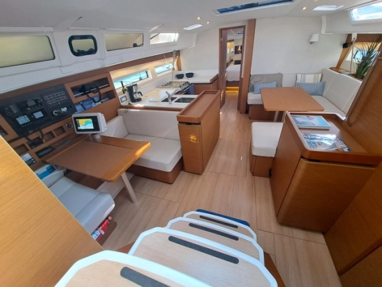 Jeanneau Sun Odyssey 490 preowned for sale