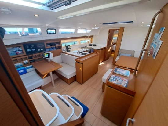 Jeanneau Sun Odyssey 490 preowned for sale