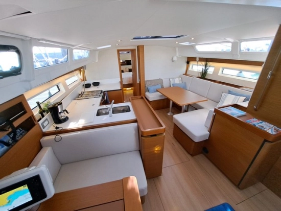 Jeanneau Sun Odyssey 490 preowned for sale