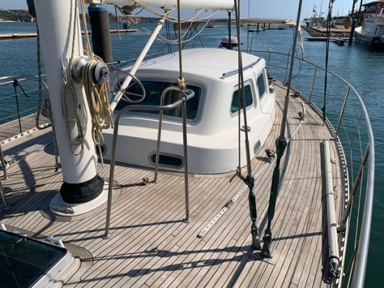 Royal Huisman 49 preowned for sale