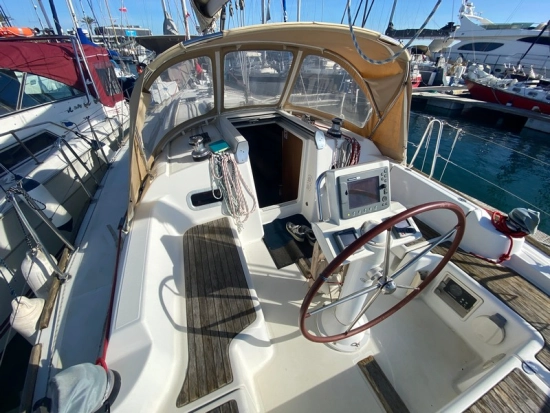 Beneteau Oceanis 34 preowned for sale