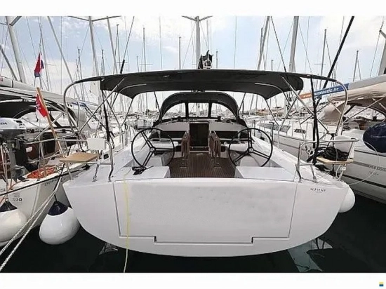 Elan Yachts Impression 43 preowned for sale