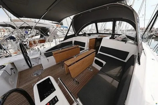 Elan Yachts Impression 43 preowned for sale