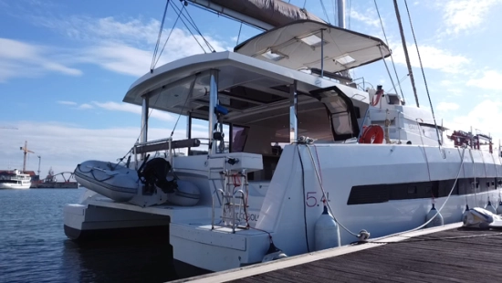 Bali Catamarans 5.4 preowned for sale