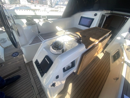 Jeanneau Sun Odyssey 410 preowned for sale