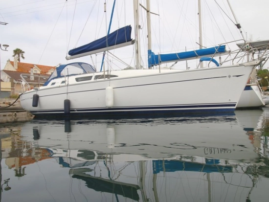 Jeanneau Sun Odyssey 37 preowned for sale