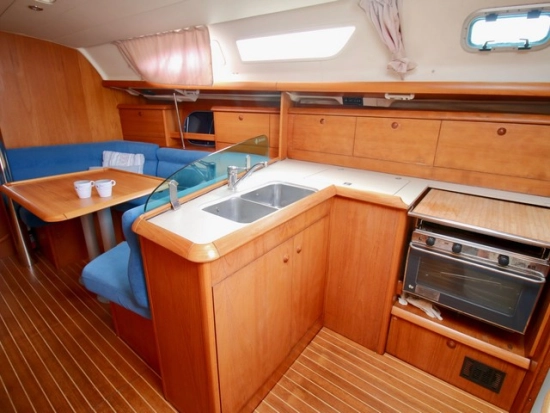 Jeanneau Sun Odyssey 37 preowned for sale