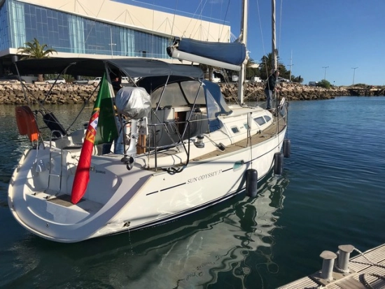 Jeanneau Sun Odyssey 37 preowned for sale