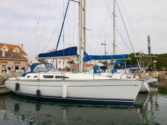 Jeanneau Sun Odyssey 37 preowned for sale