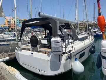 Bavaria Yachts C38 d’occasion à vendre