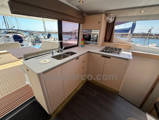 Fountaine Pajot Isla 40 brand new for sale