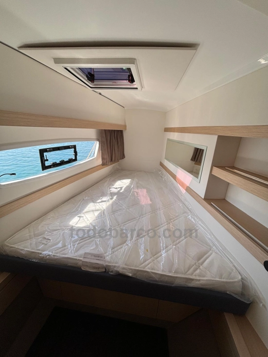 Fountaine Pajot Isla 40 brand new for sale