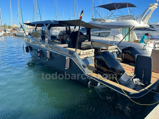 Tesoro Yachts Power cat 38 preowned for sale