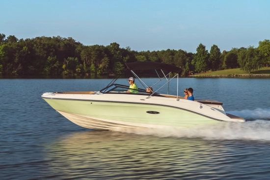 Sea Ray SPX 230 brand new for sale