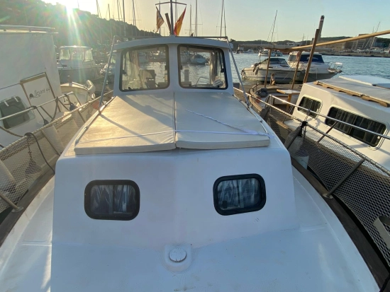 Capeador Conquistador 43 preowned for sale