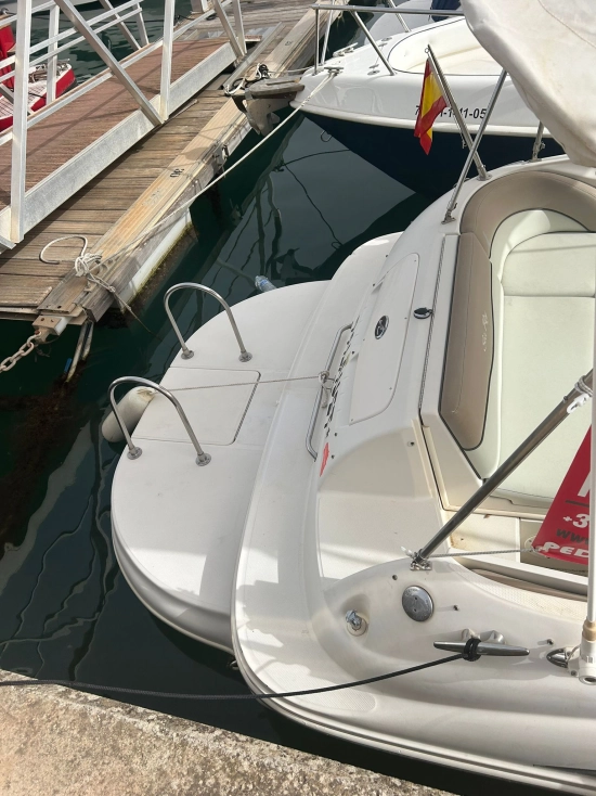 Sea Ray Sundeck 240 preowned for sale