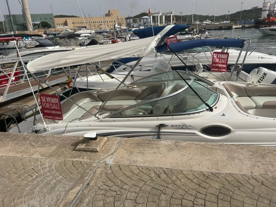 Sea Ray Sundeck 240 preowned for sale