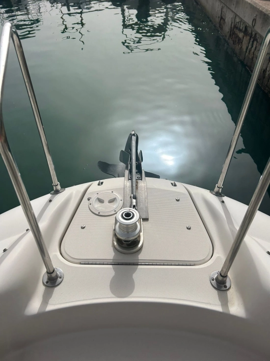 Sea Ray Sundeck 240 preowned for sale