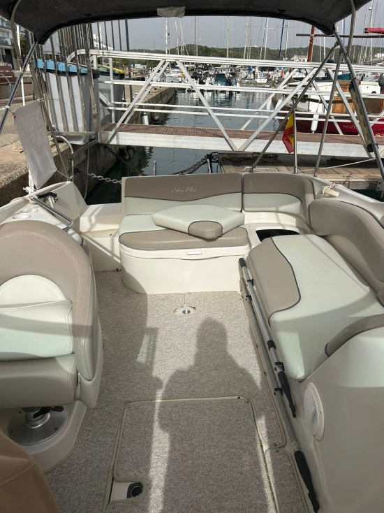 Sea Ray Sundeck 240 preowned for sale