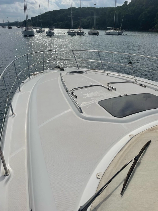 Sea Ray Sundancer 455 preowned for sale