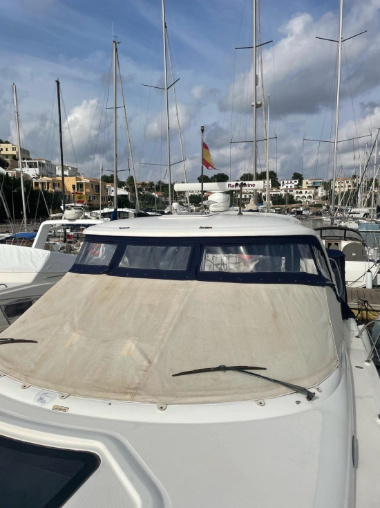 Sea Ray Sundancer 455 preowned for sale