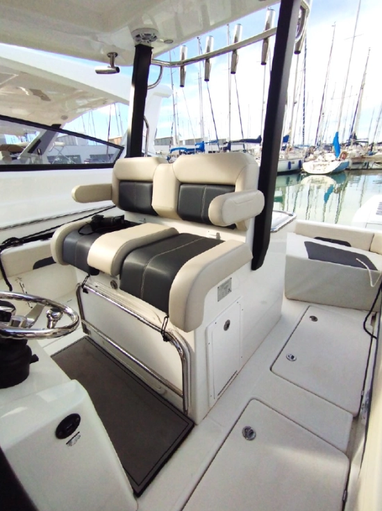 Aquila Molokai 28 preowned for sale