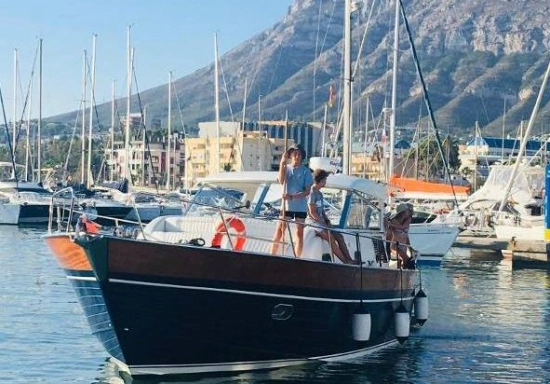 AB Yachts Apreamare 40 Cabinato preowned for sale