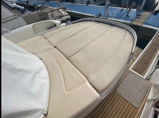 Jeanneau Prestige 50 preowned for sale