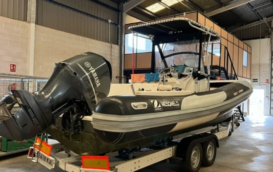 ZODIAC Zodiac Sea Hawk 800 preowned for sale