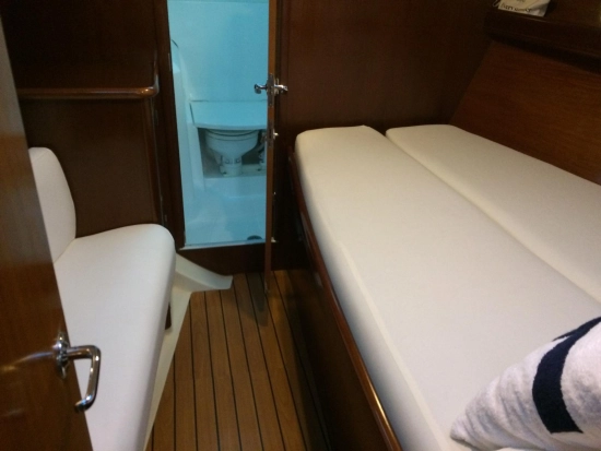 Beneteau Beneteau 411 preowned for sale