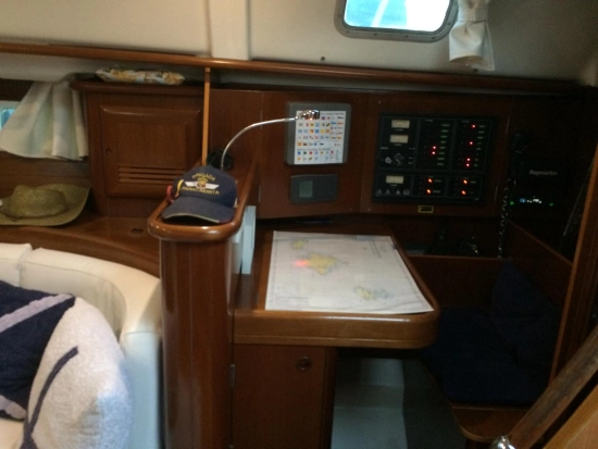 Beneteau Beneteau 411 preowned for sale