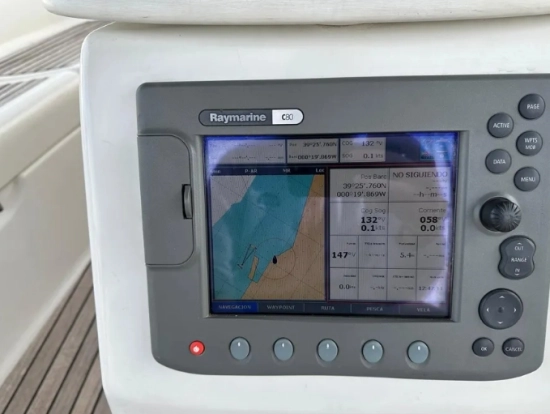 Beneteau Oceanis 40 preowned for sale