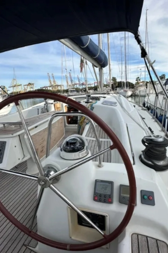 Beneteau Oceanis 40 preowned for sale